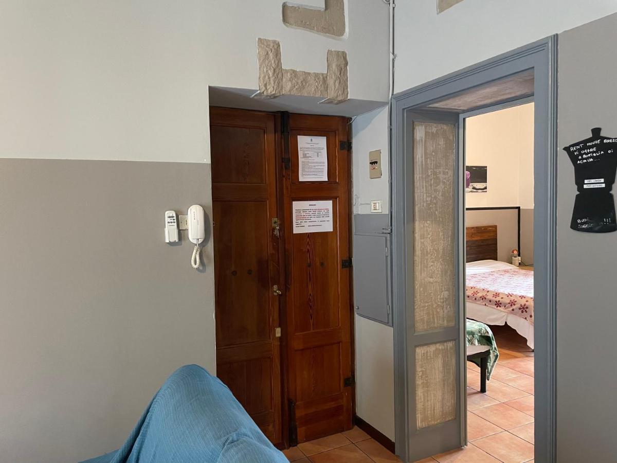 Апартаменты Grazioso Trilocale Centro/Stazione Брешия Экстерьер фото